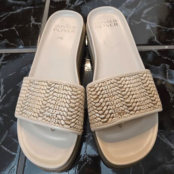 Donald Plinner Sandals - Picture 1 of 8